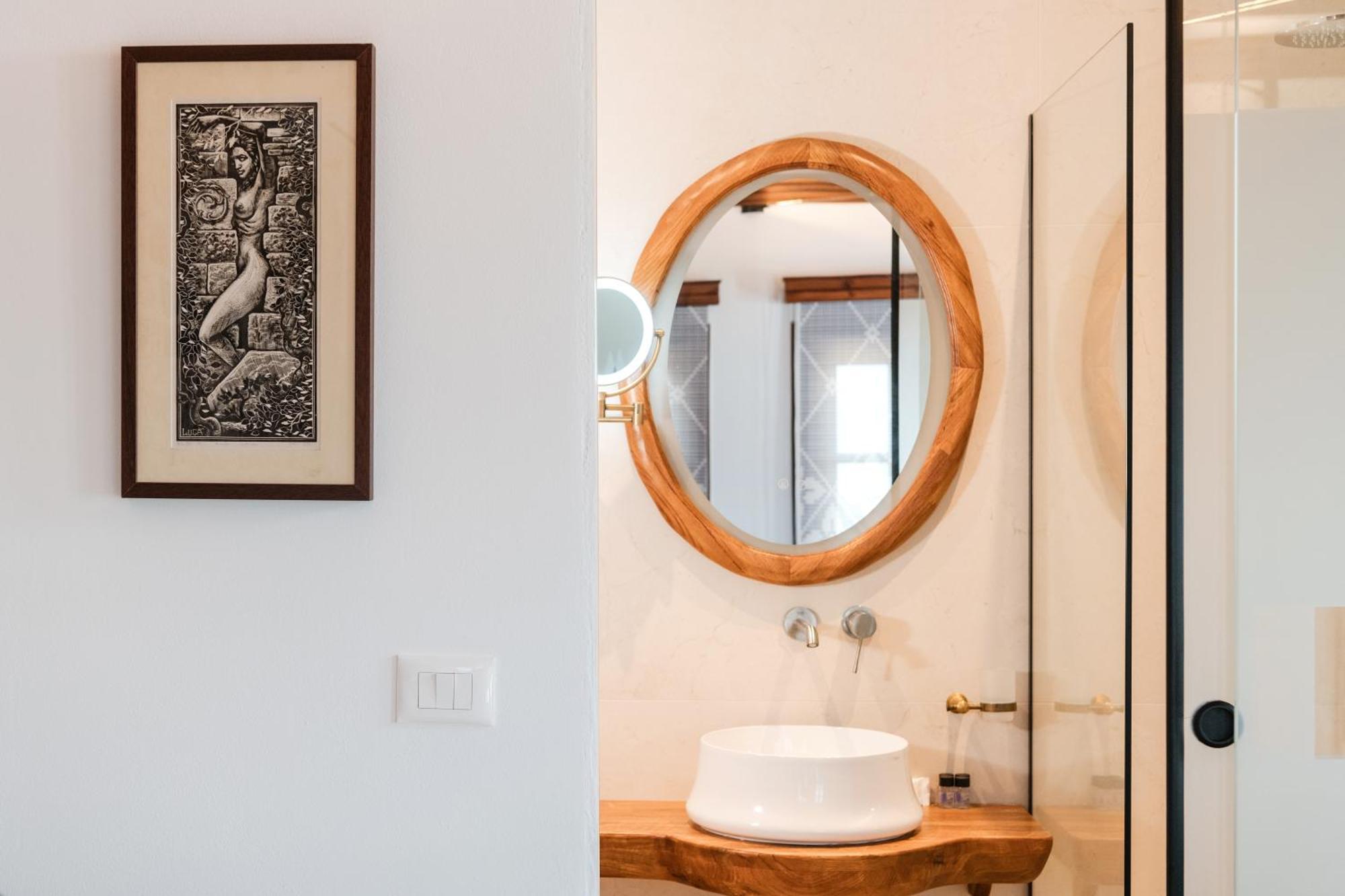 Dam Stone Boutique Hotel Гирокастра Экстерьер фото