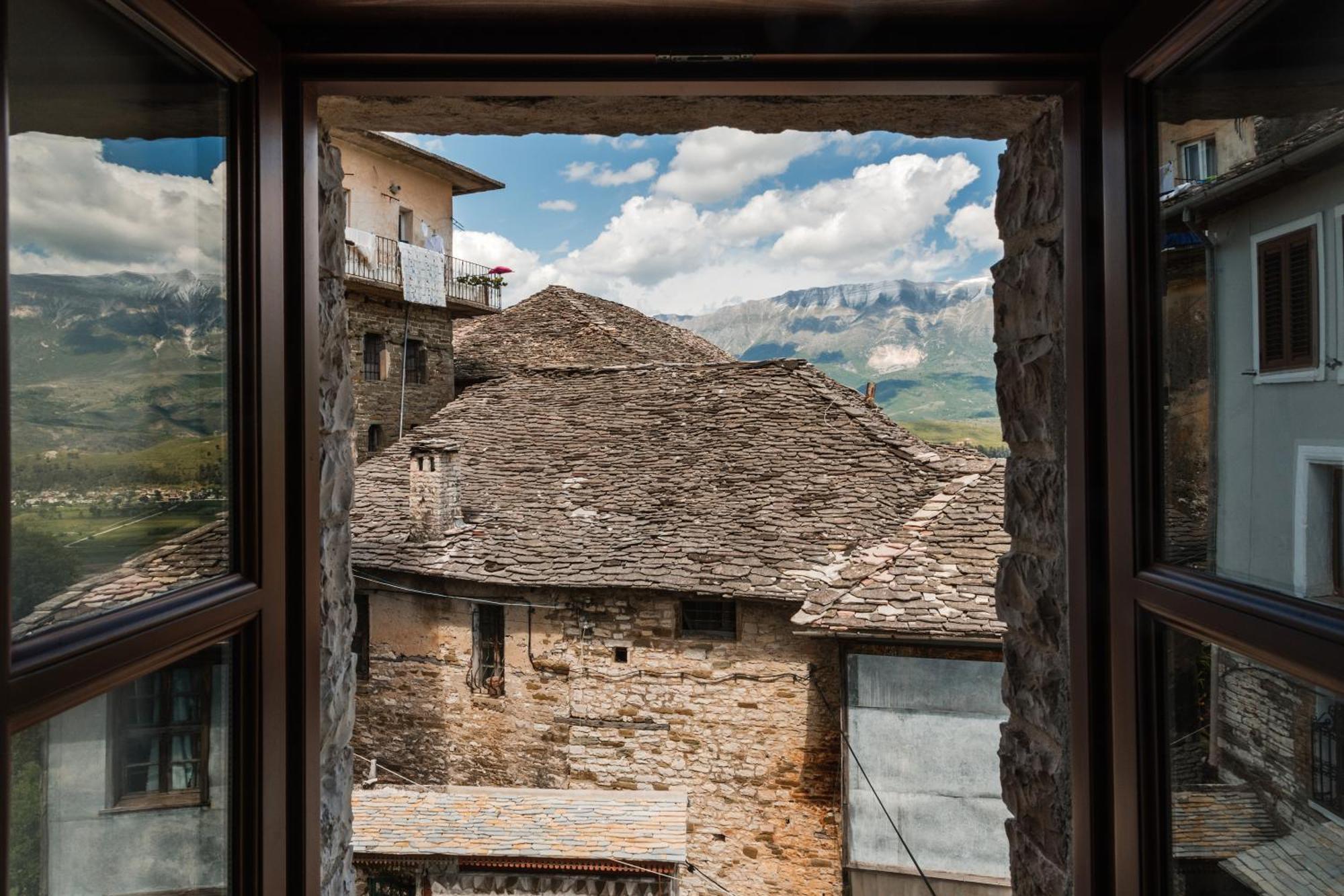 Dam Stone Boutique Hotel Гирокастра Экстерьер фото